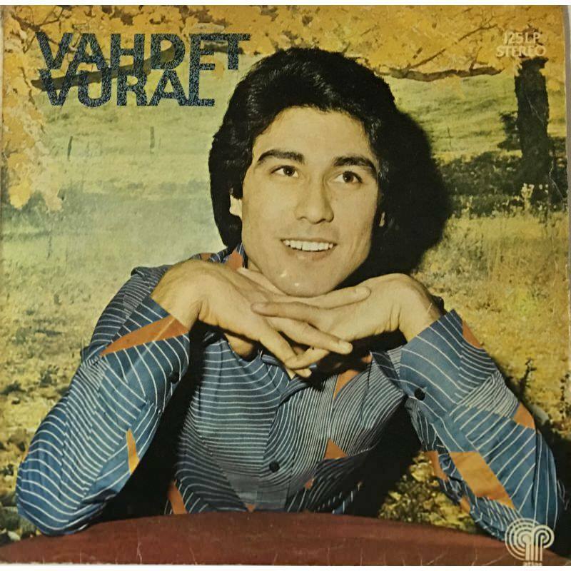 Hvem er Vahdet Vural som deltok på İbo Show og hvor gammel er han? Hvordan ble Vahdet Vural berømt?