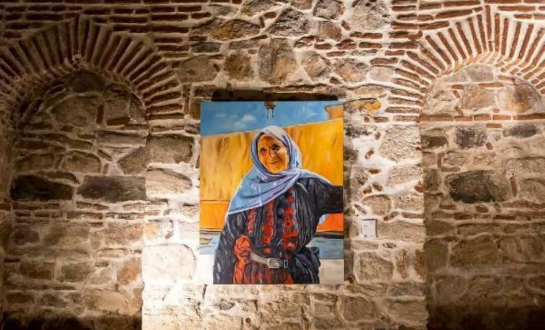 Detalj av "Woman from Urfa" i Venezia-utstillingen!