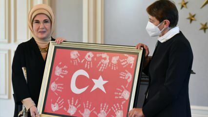 First Lady Erdoğan møtte lærere!