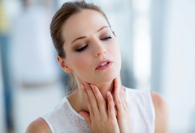 Hva er et halssår? Hva forårsaker et magesår og hva er bra for et sår i halsen?