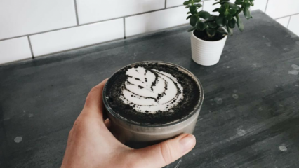 Hvordan lage svart latte?
