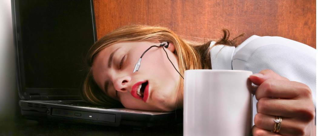 Forstå din PC og enheter, Sleep VS. Dvalemodus [groovyTips]