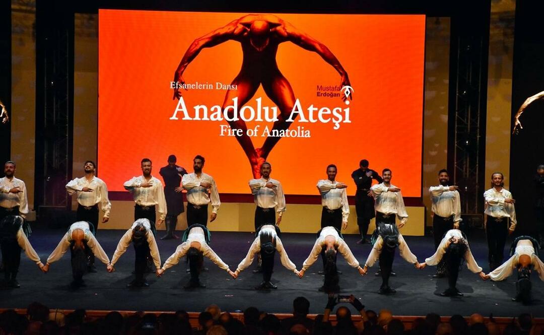  2. Korkut Ata Turkish World Film Festival Fire of Anatolia dansegruppe