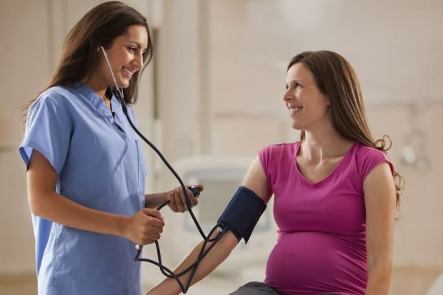 Hva skal være blodtrykket under graviditet?