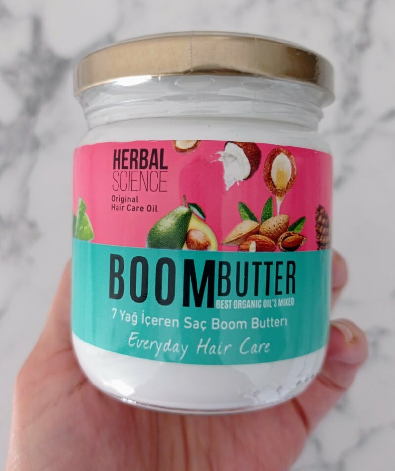 Hva gjør Boom Butter Care Oil? Hvordan bruke Boom Butter? Boom Butter fordeler for huden