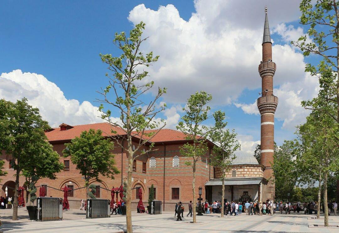 Bilder fra Hacı Bayram-ı Veli-moskeen