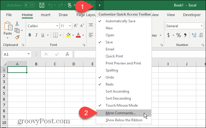Velg Flere kommandoer på hurtigtilgangsverktøylinjen i Excel