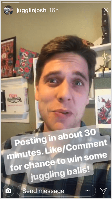 Josh Horton Instagram-innlegg viser at Josh vender mot kameraet med teksten Posting In About 30 Mintues. Lik / Kommenter for sjansen til å vinne noen sjonglerende baller!