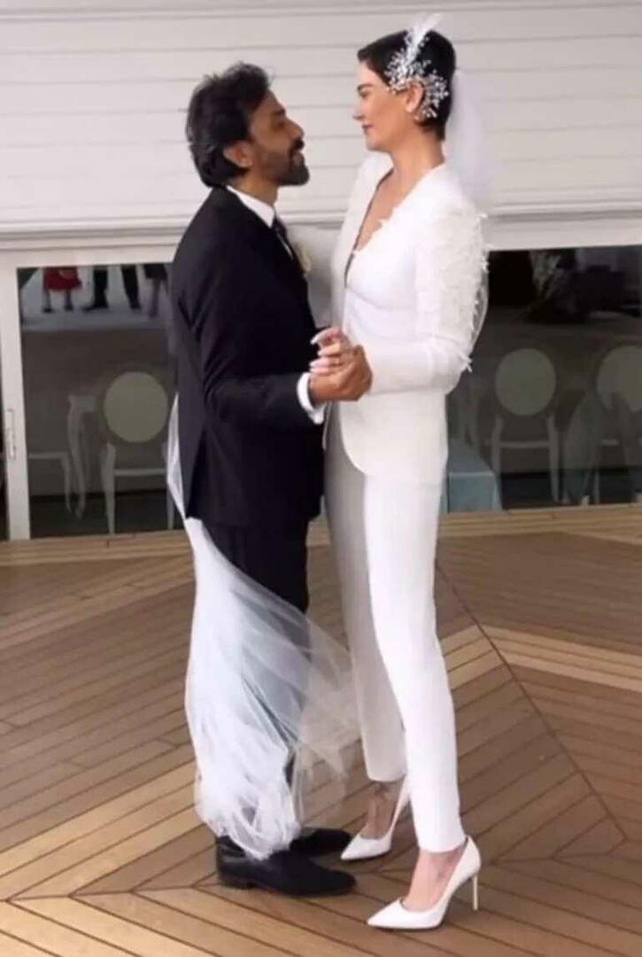 Sevcan Yaşar og İrsel Çivit giftet seg