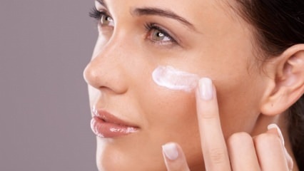 Mandel peeling oppskrift som vitaliserer huden