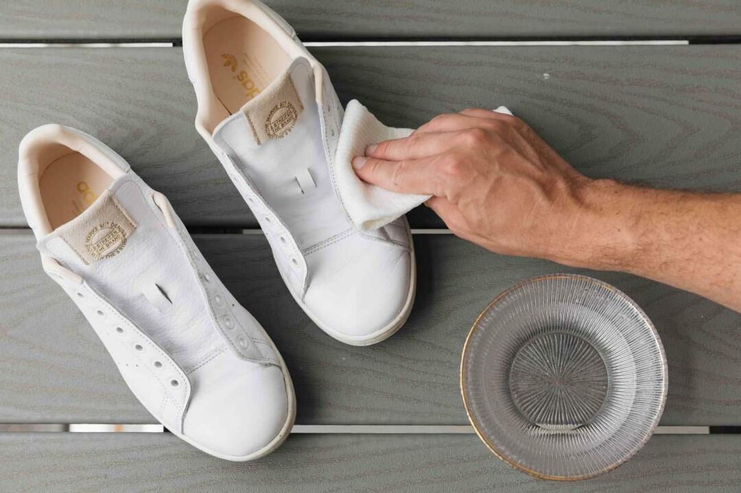 Hvordan rengjøre hvite sko?