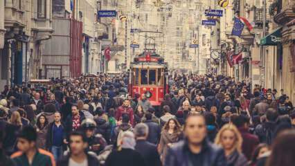 TURKSTAT delte dataene! 48 prosent av Tyrkias lykkelige