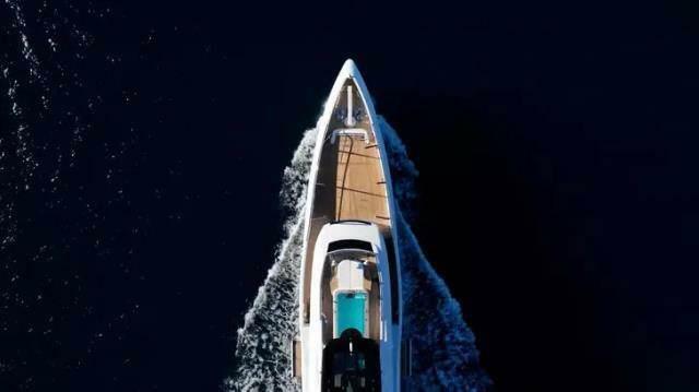 Acun Ilicalis yacht som teller millioner av dollar