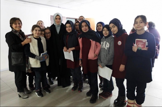 Esra Albayrak på Visionary Goals for Girls-prosjektet-merkeseremonien!
