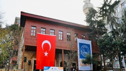Hvor og hvordan går goehit Süleyman Pasha-moskeen? Historien om Üsküdar Şehit Süleyman Pasha-moskeen