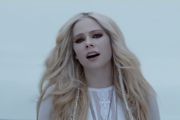 Avril Lavigne: Noen tror ikke jeg er ekte