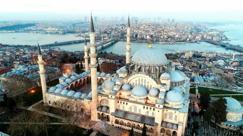 Hvor er Suleymaniye-moskeen?
