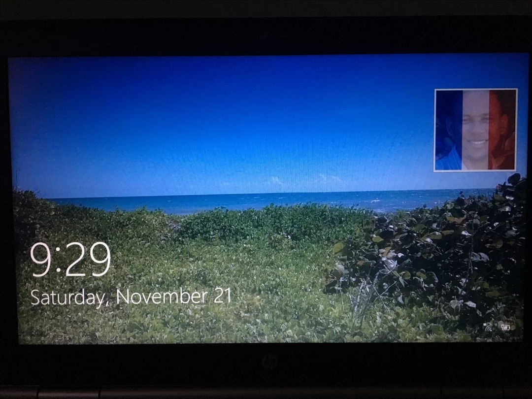 Hindre at Windows 10 Universal App tar over låseskjerm