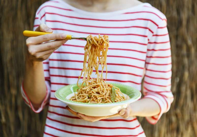 Gjør pasta deg i vekt? Øker tomatpuré pasta vekt? Hvordan lage pasta med lite kaloriinnhold hjemme?