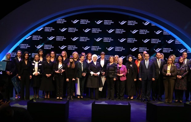 First Lady Erdoğan: Kvinnenes sjel er energi