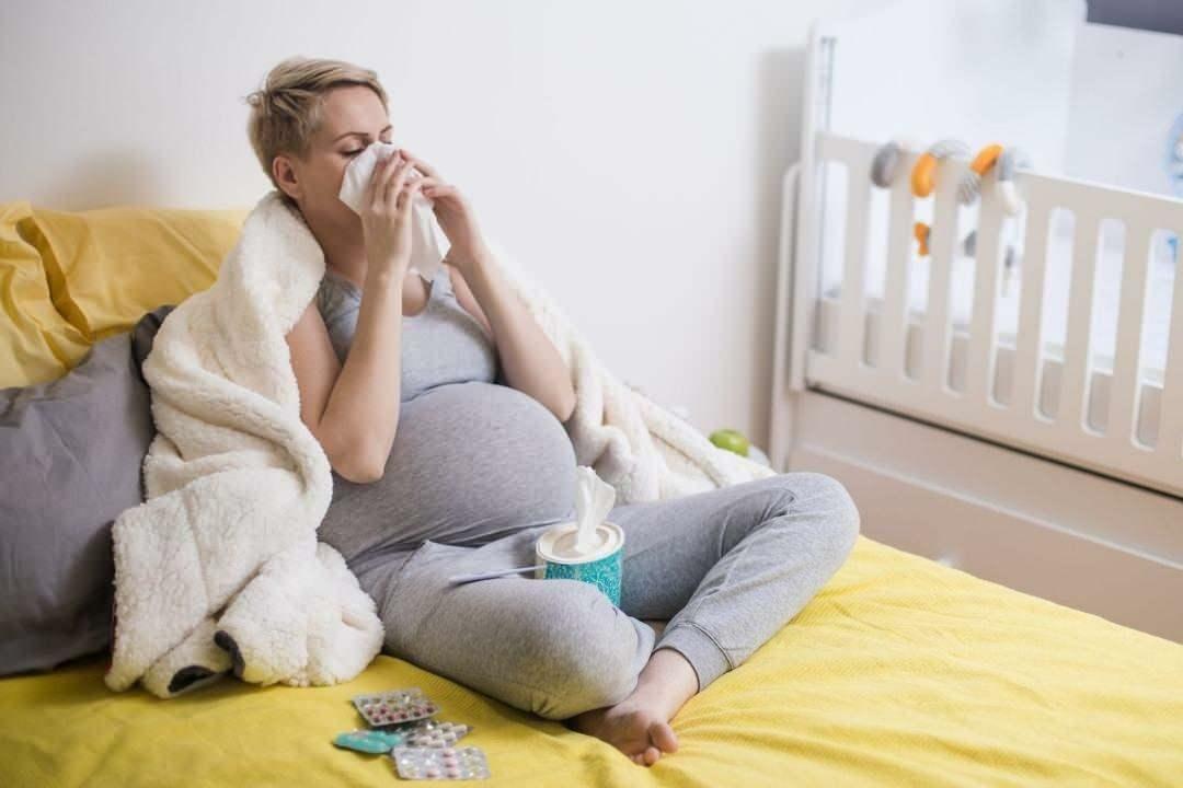 Hjemmemedisiner for å beskytte deg mot influensa under graviditet