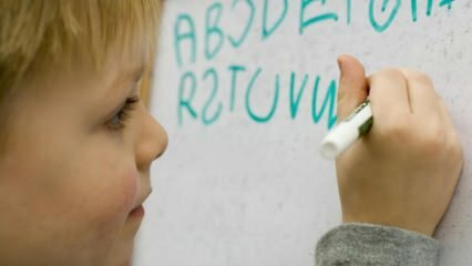 Hvordan lære barn alfabetet?