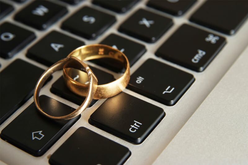 Er ekteskap på internett tillatt? Gifte seg ved å møte på nettet