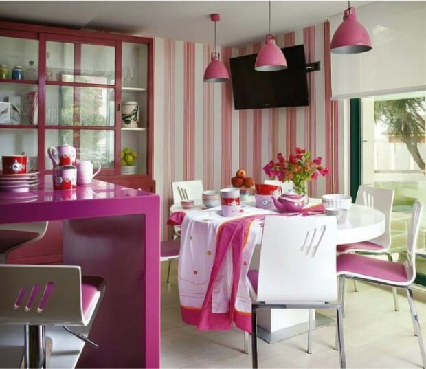 rosa kjøkkenutstyr