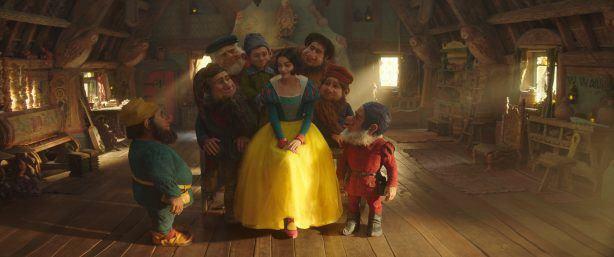 Første bilde fra filmen Snow White