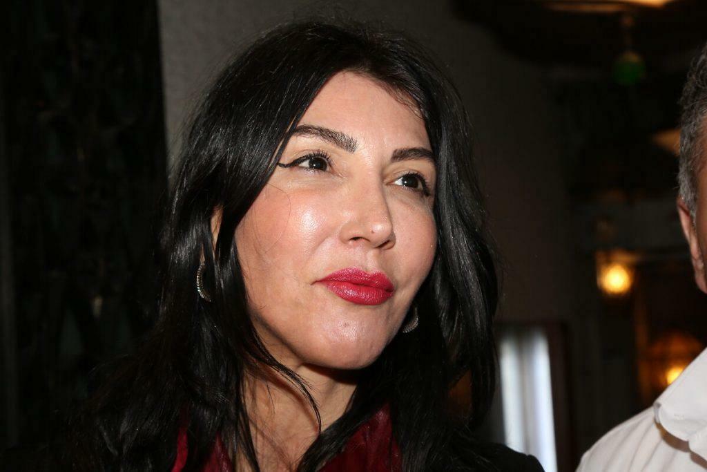 Jordskjelvuttalelse av Hande Yener