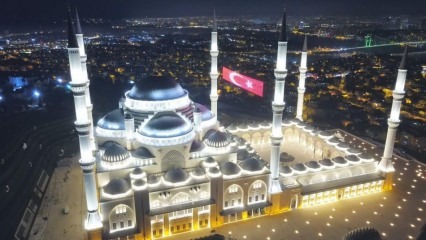 Endelige forberedelser er fullført i Çamlıca-moskeen! Den første adhan blir lest torsdag