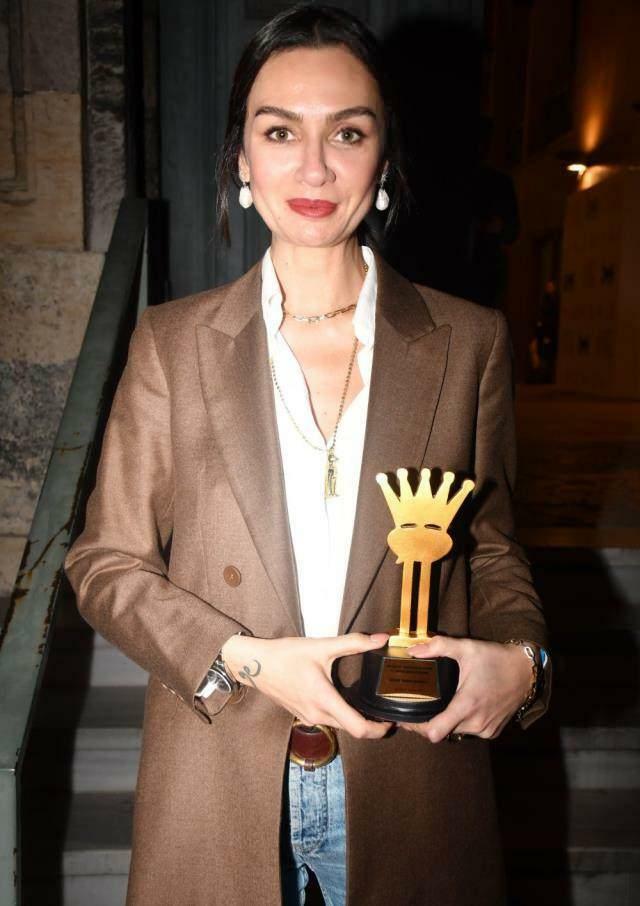 Birce Akalay ble tildelt prisen for beste skuespillerinne.