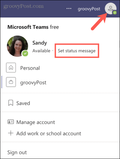 Angi en statusmelding i Microsoft Teams