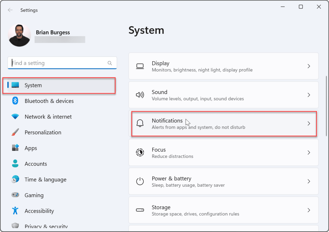 Slik blokkerer du varsler på Windows 11