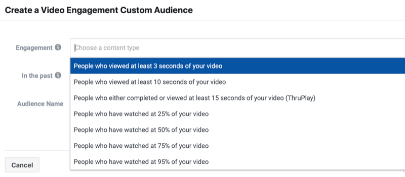 Facebook-videoengasjement tilpasset publikum lage meny som viser flere alternativer for personer som så på minst noen få sekunder til 25%, 50%, 75% og 95%, eller så til fullføring