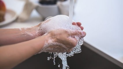 Hvordan lage glitrende såpe? Triks for å lage antibakteriell såpe