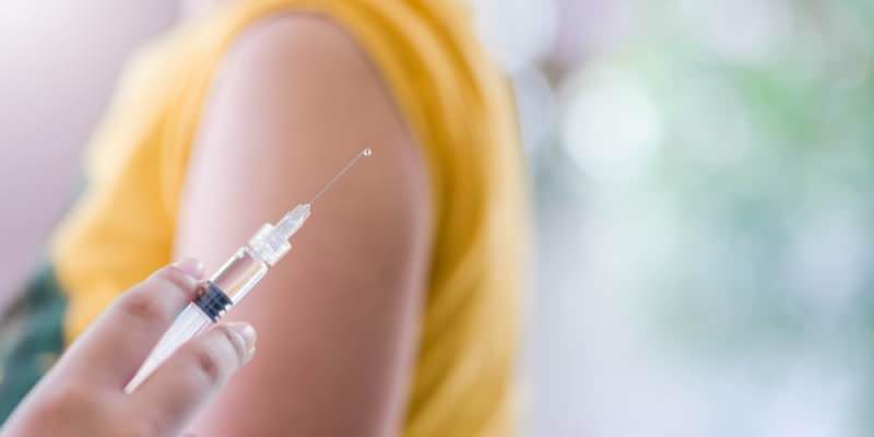 Bryter vaksinasjonen fort? Covid-19 vaksine forklaring fra Diyanet