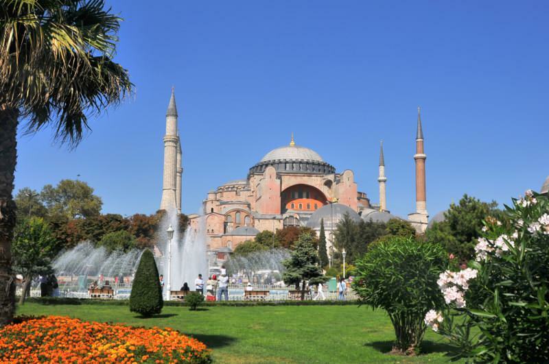 Deling av Hagia Sophia av Uğur Işılak: "Måtte Sultanens sjel hvile i fred ..."