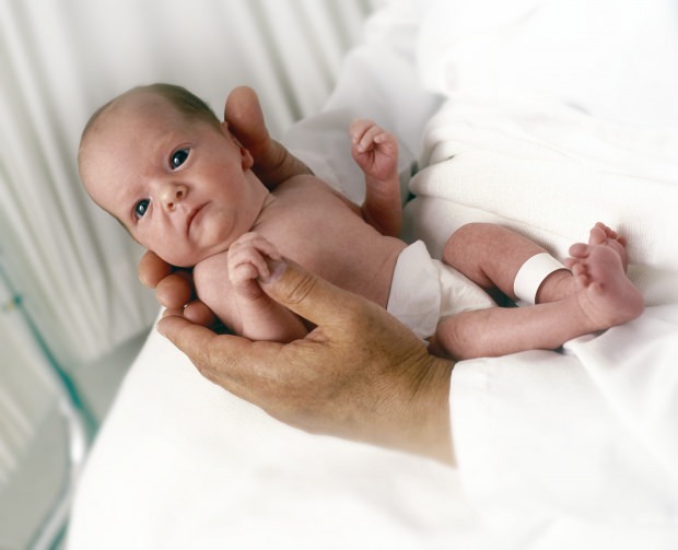 Hva er fenylketonuri sykdom hos spedbarn?