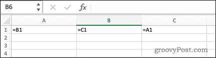 En indirekte sirkulærreferanse i Excel