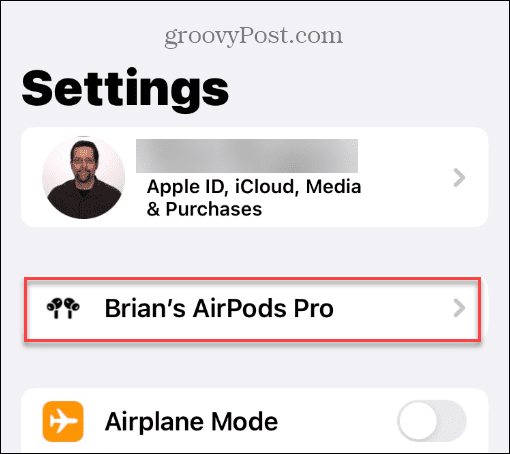 Bruk romlig lyd på Apple AirPods