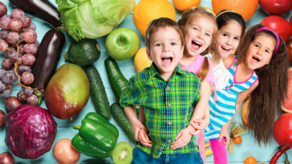 Hva bør gjøres med barnet som ikke liker og spiser grønnsaker? Å mate barnet spinat ...