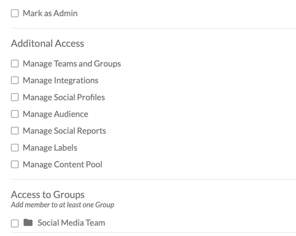 Angi tilgangsnivået for ditt Socialbrew-teammedlem.